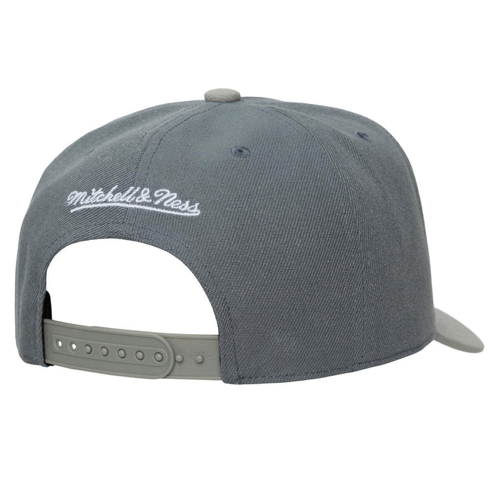 CAA CUB THUNDERSTORM HEAD COACH SNAP MITCHELL n NESS